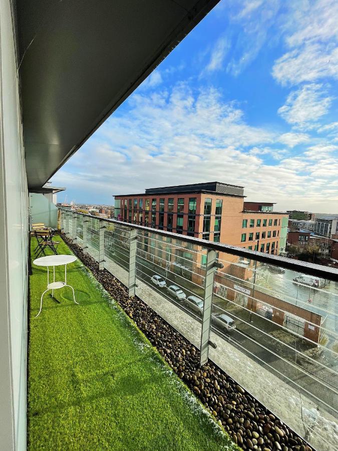 Insta-Style Penthouse With Balcony Or 2B Apartment With Balcony Birmingham City Centre Extérieur photo