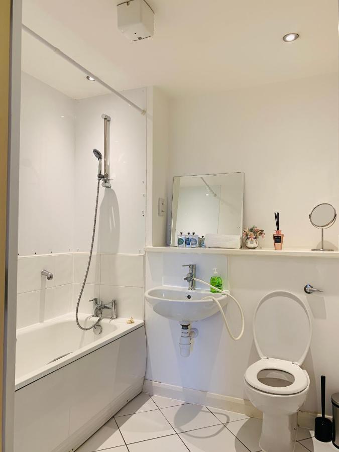 Insta-Style Penthouse With Balcony Or 2B Apartment With Balcony Birmingham City Centre Extérieur photo